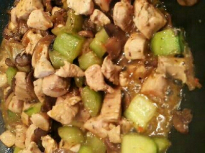 Recipe Chicken with Cucumber - FRIJE