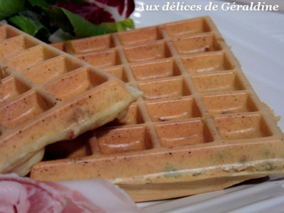 Recipe Savory Waffles with Sun-Dried Tomato, Pancetta, and Parmesan - FRIJE