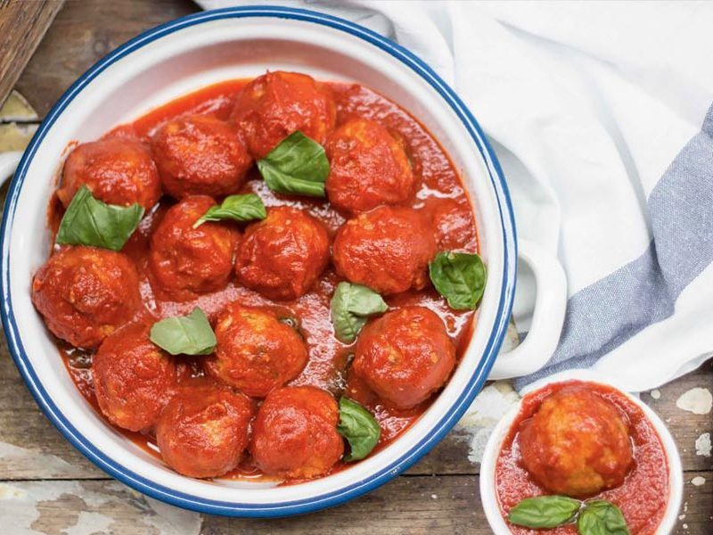 Recipe Meatballs in tomato sauce with Thermomix FRIJE