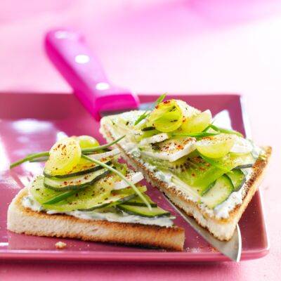 Recipe Zucchini and Goat Cheese Tartines - FRIJE