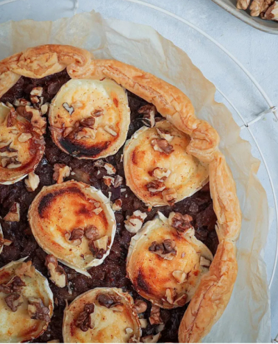 Recipe Red onion and goat cheese tart - FRIJE
