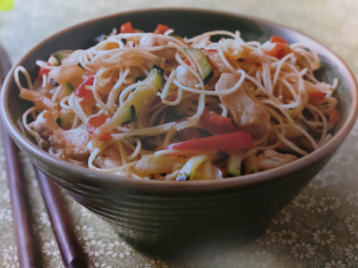 Recipe Chinese chicken noodle salad - FRIJE