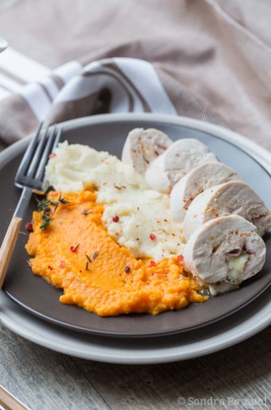 Recipe Chicken ballotines, Duo of Carrot and Celery Purees - FRIJE