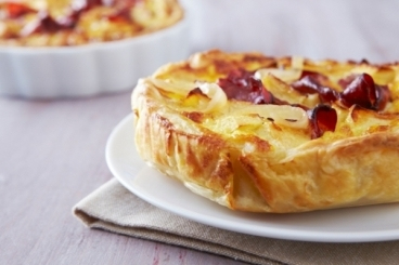 Recipe Onion, Bacon, and Apple Quiche - FRIJE