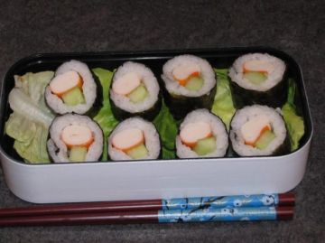 Recipe Cucumber-Surimi Makis - FRIJE